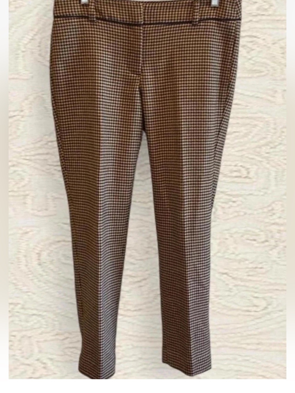 Talbots Signature Tan And Black
Houndstooth Wool Blend Ankle Pants Size 6 Petite